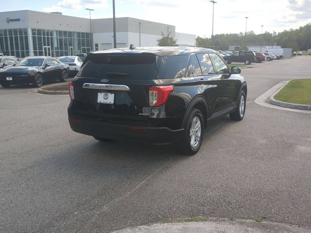 Used 2023 Ford Explorer 4WD image 5