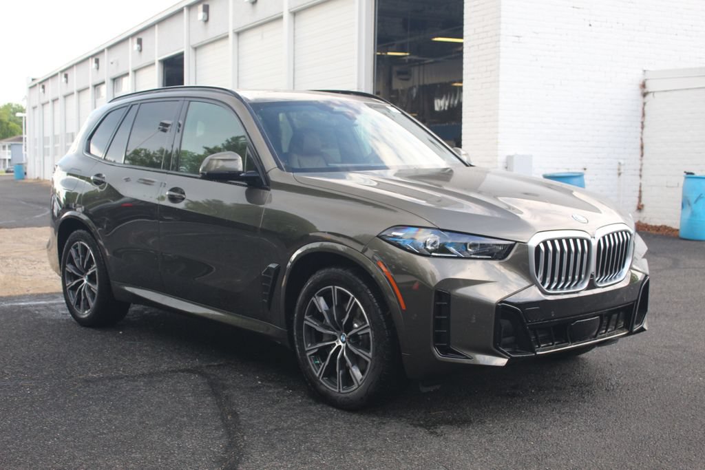 New 2026 BMW X5 xDrive50e w/ M Sport Package