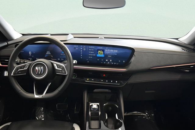 Used 2025 Buick Envision Sport Touring image 5