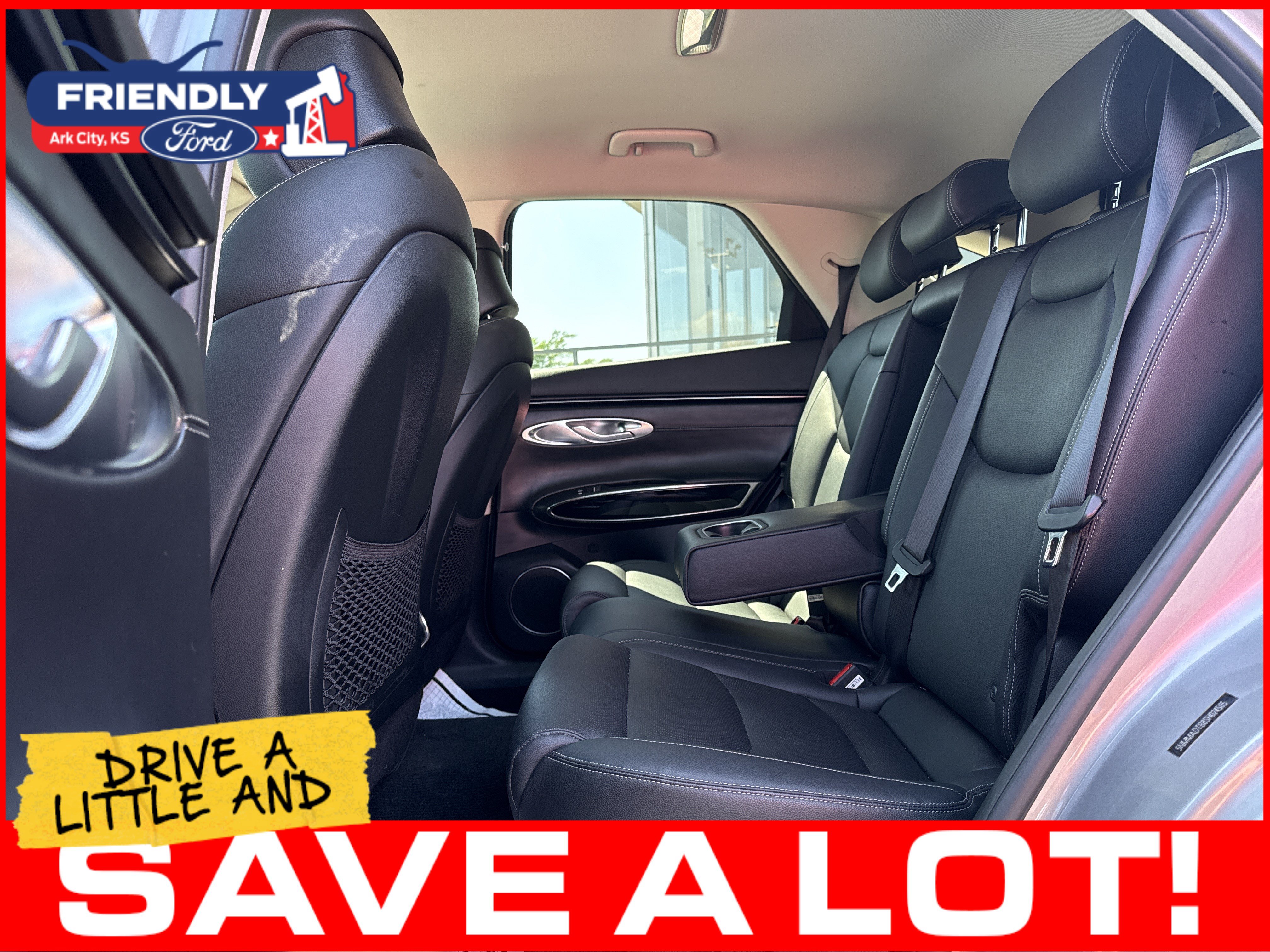 Used 2025 Genesis GV70 2.5T AWD/4WD image 19