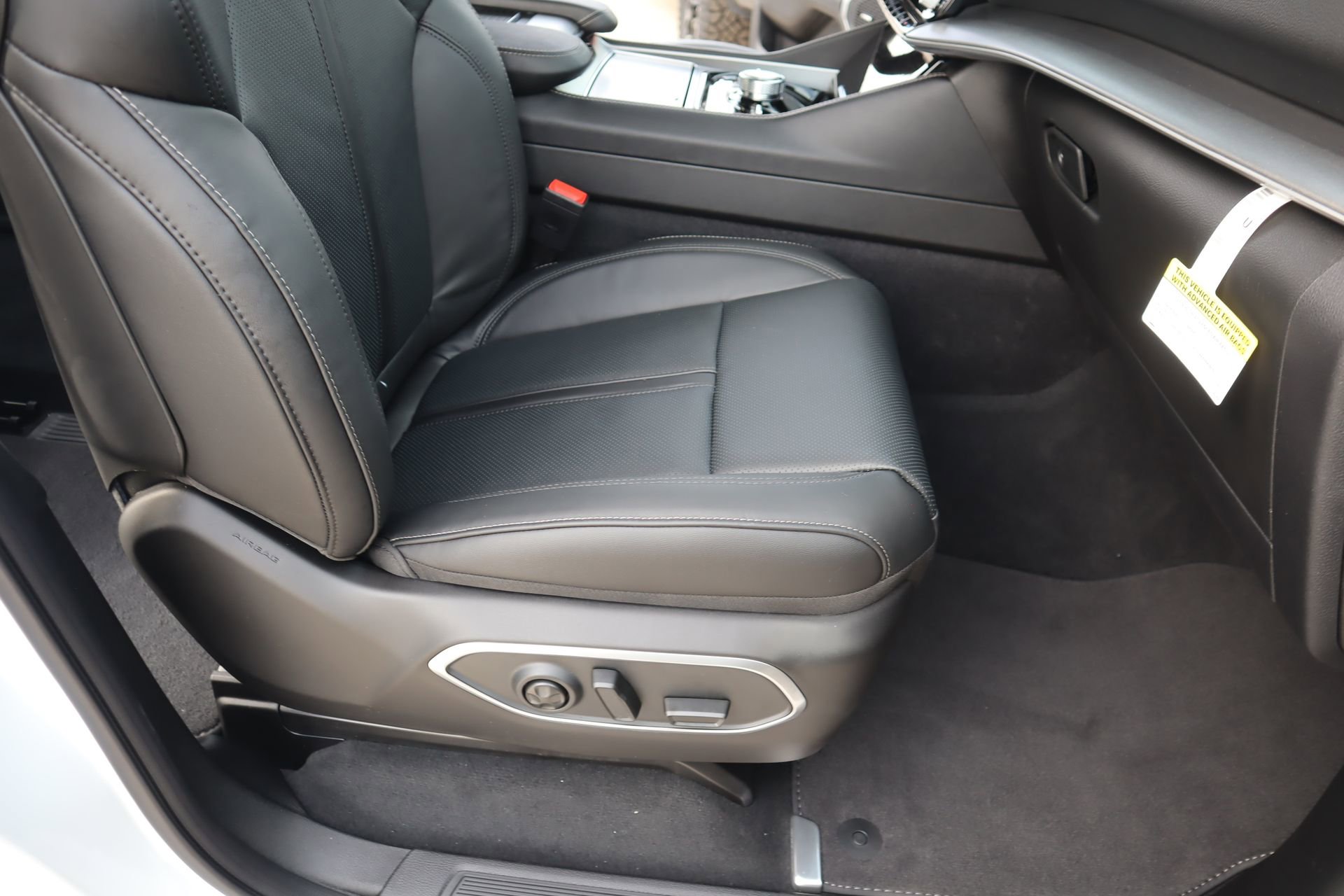 New 2026 Jeep Grand Wagoneer 4WD image 15