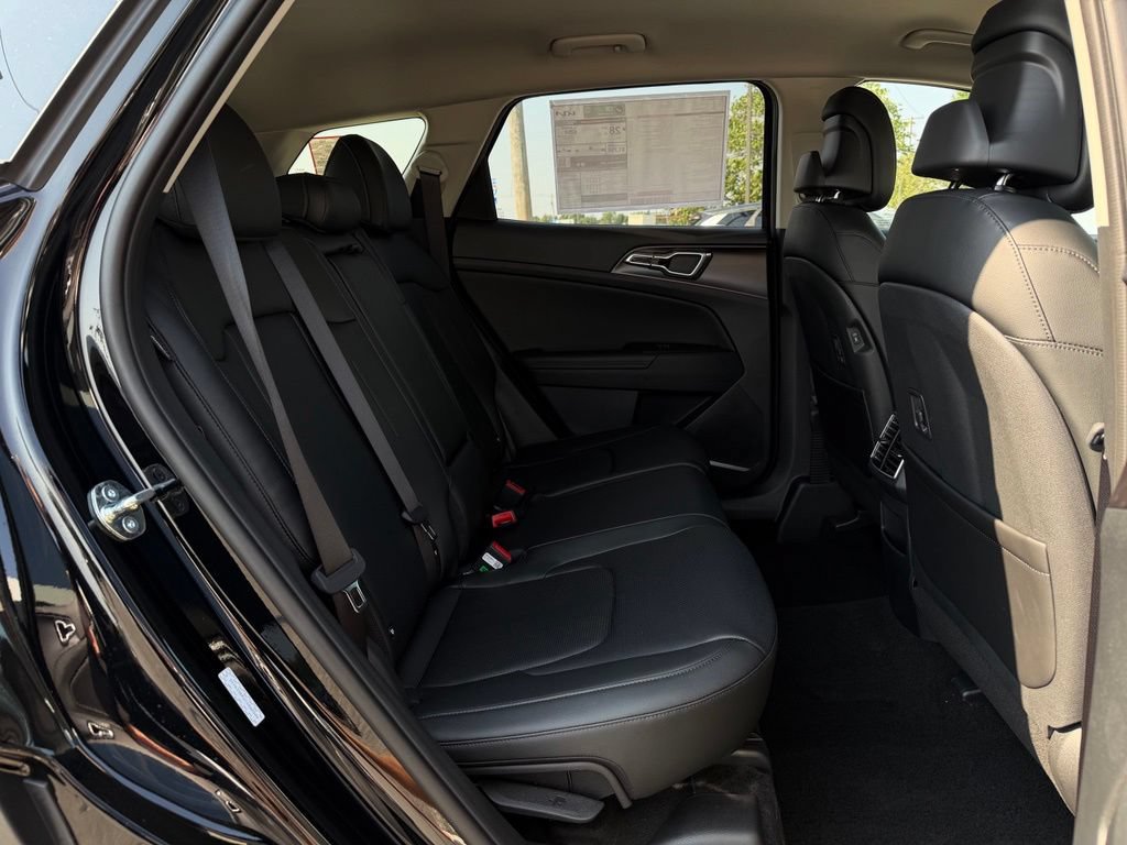 New 2026 Kia Sportage EX w/ EX Panorama Roof Package FWD image 29