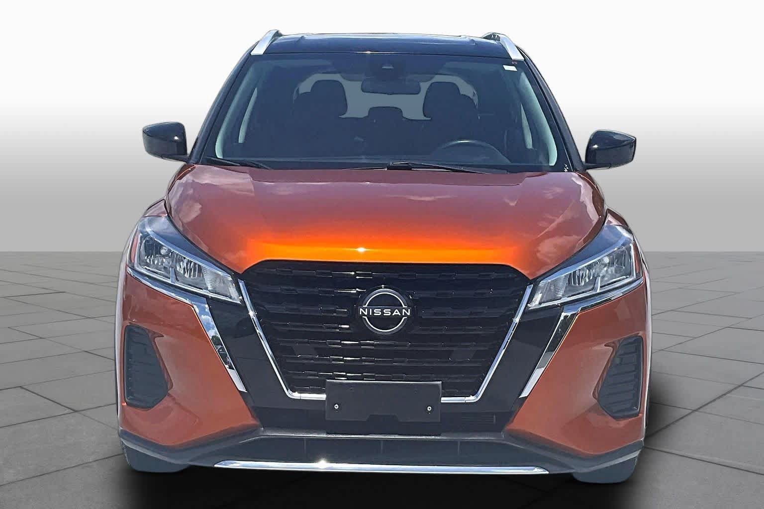 Used 2023 Nissan Kicks SV FWD image 4