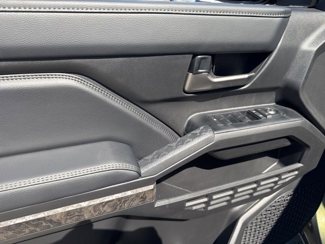 New 2026 Toyota Tacoma Limited AWD/4WD image 9