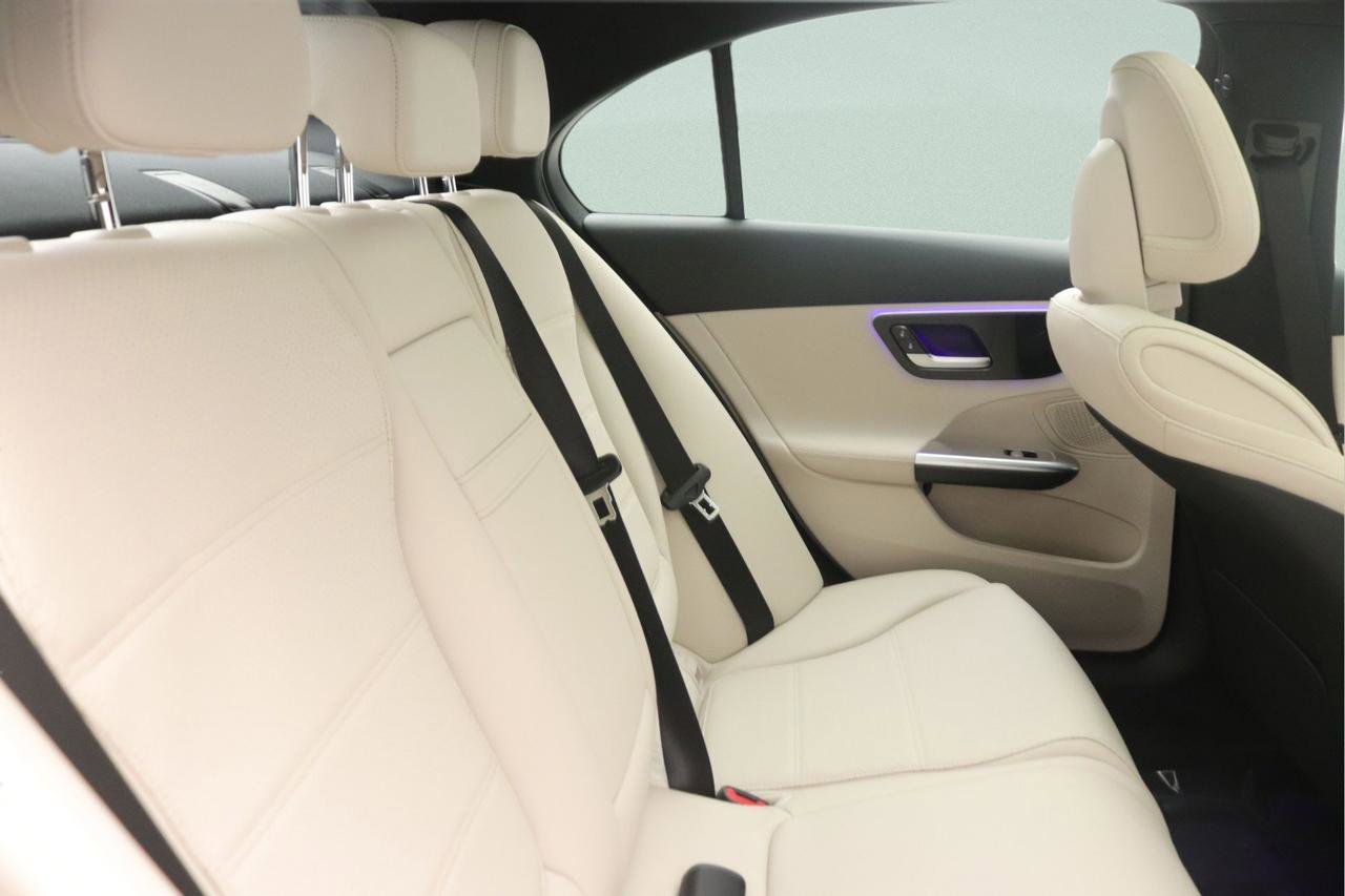 New 2026 Mercedes-Benz C 300 Sedan image 8