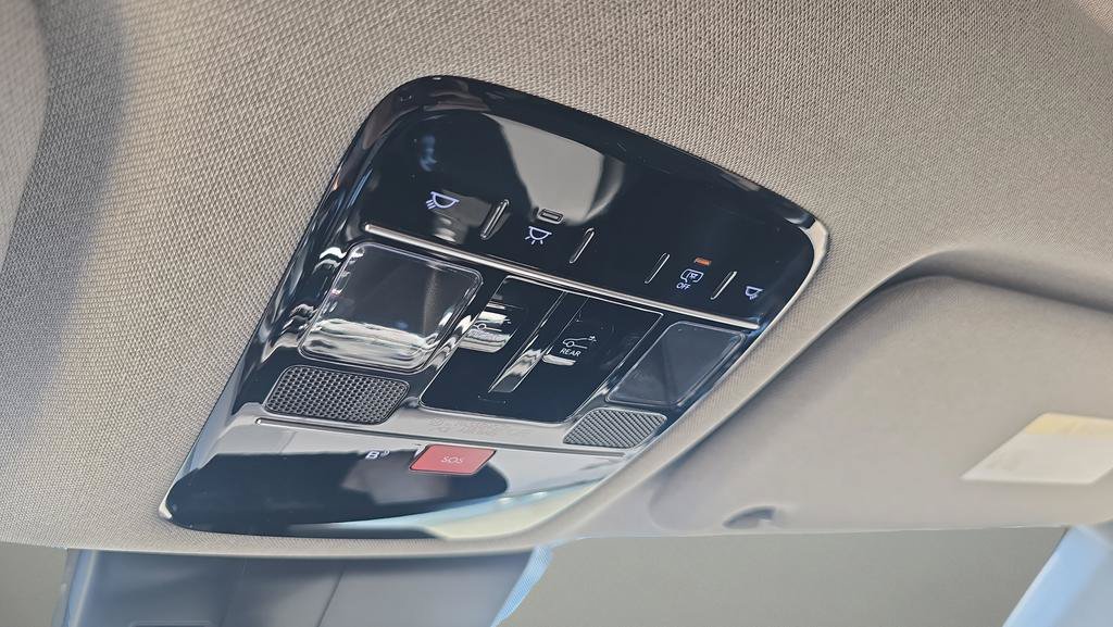 New 2026 Hyundai Santa Fe Limited AWD/4WD image 24