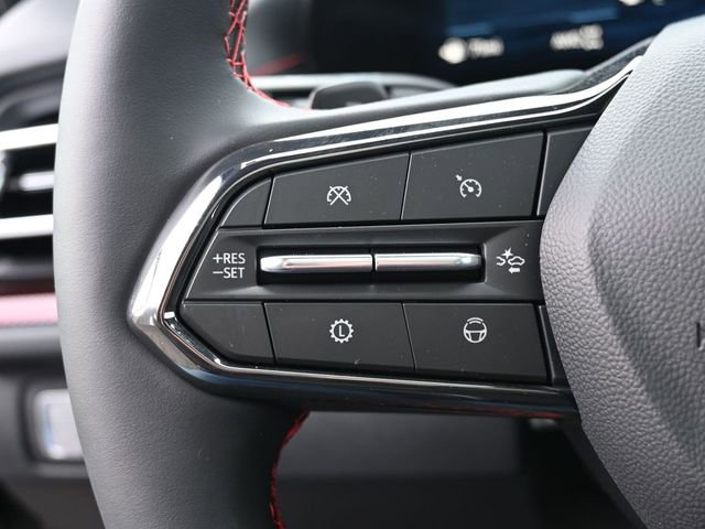 New 2026 Chevrolet Traverse RS w/ LPO, Floor Liner Package image 33