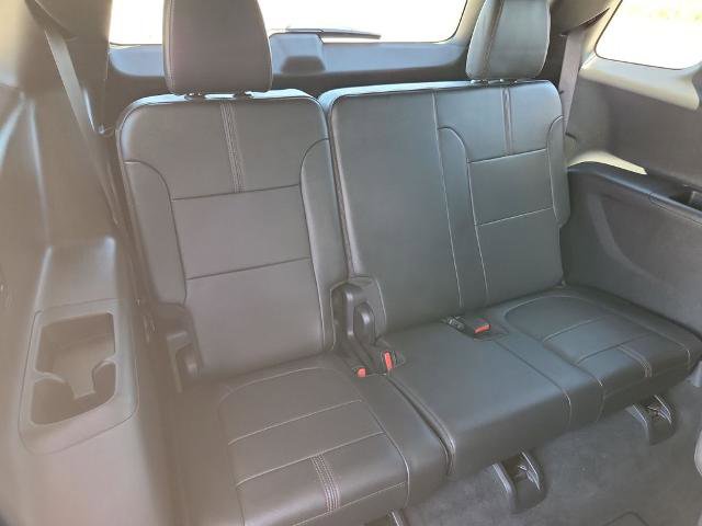 Used 2023 Chevrolet Traverse RS w/ LPO, Floor Liner Package image 14