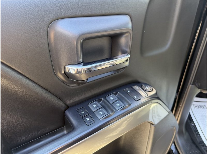 Used 2018 Chevrolet Silverado 1500 LT w/ All Star Edition RWD image 16