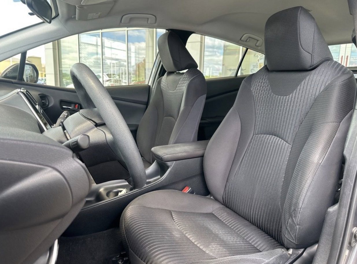Used 2016 Toyota Prius Two FWD image 6