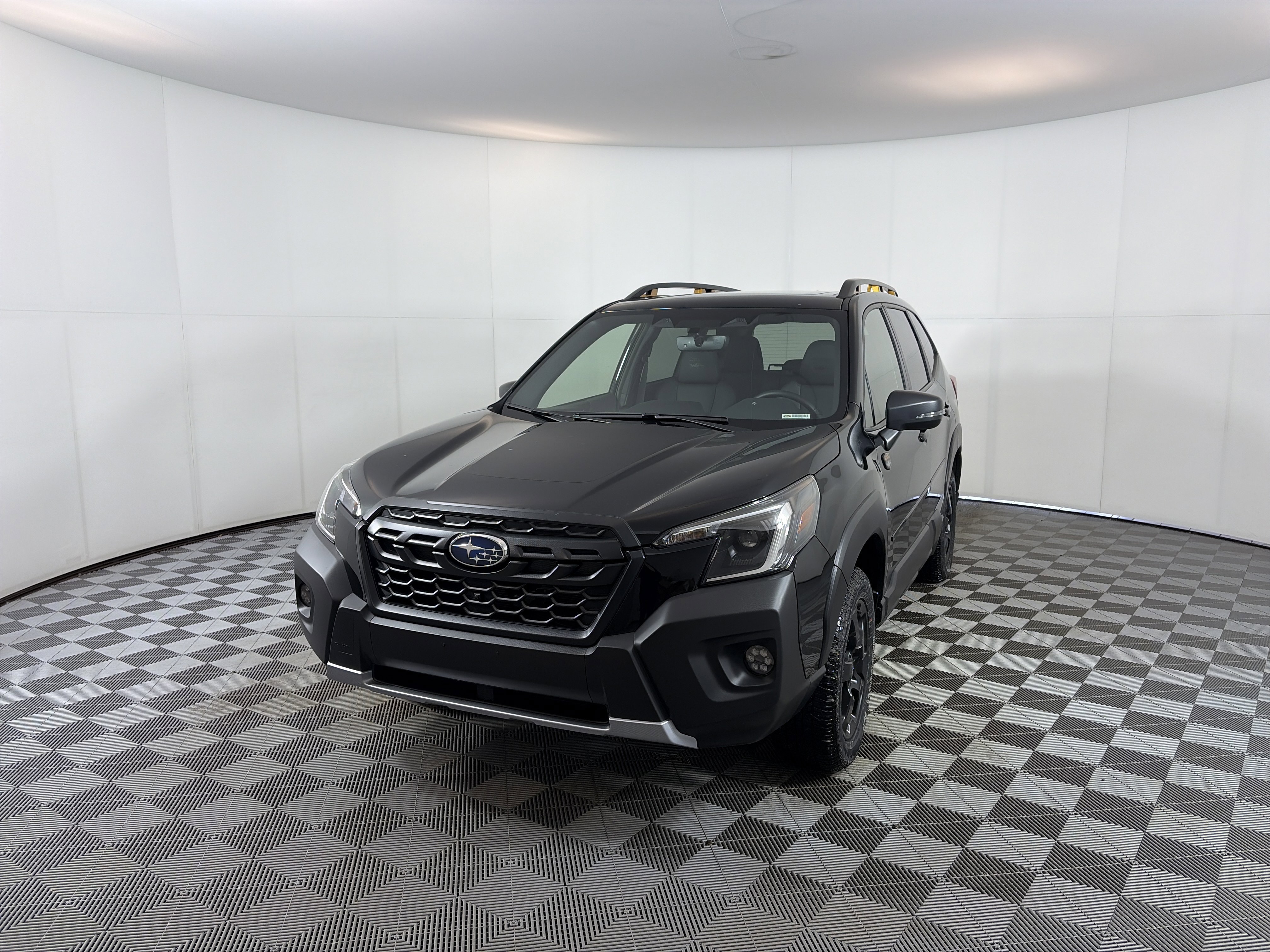 Used 2025 Subaru Forester Wilderness image 2