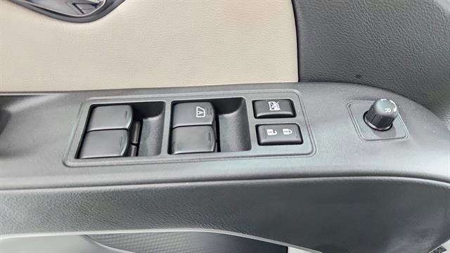 Certified 2025 Nissan Frontier SV RWD image 20