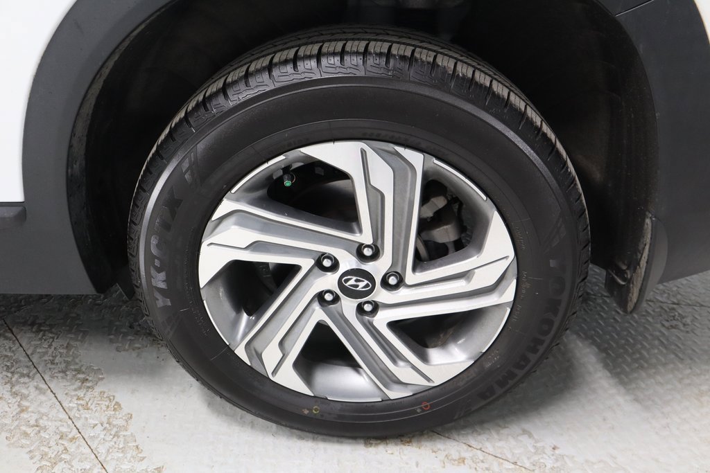 Certified 2022 Hyundai Santa Fe SE image 18