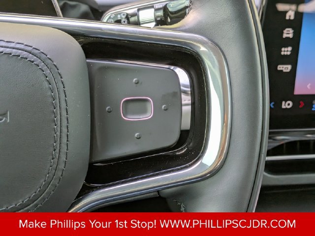 Used 2025 Lincoln Nautilus Reserve AWD/4WD image 27