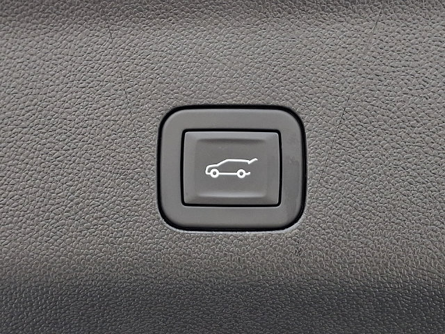 Used 2026 Chevrolet Tahoe RST w/ Comfort Package AWD/4WD image 31