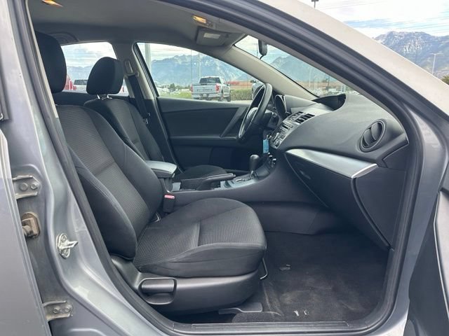 Used 2013 MAZDA MAZDA3 i SV w/ Convenience Pkg FWD image 30
