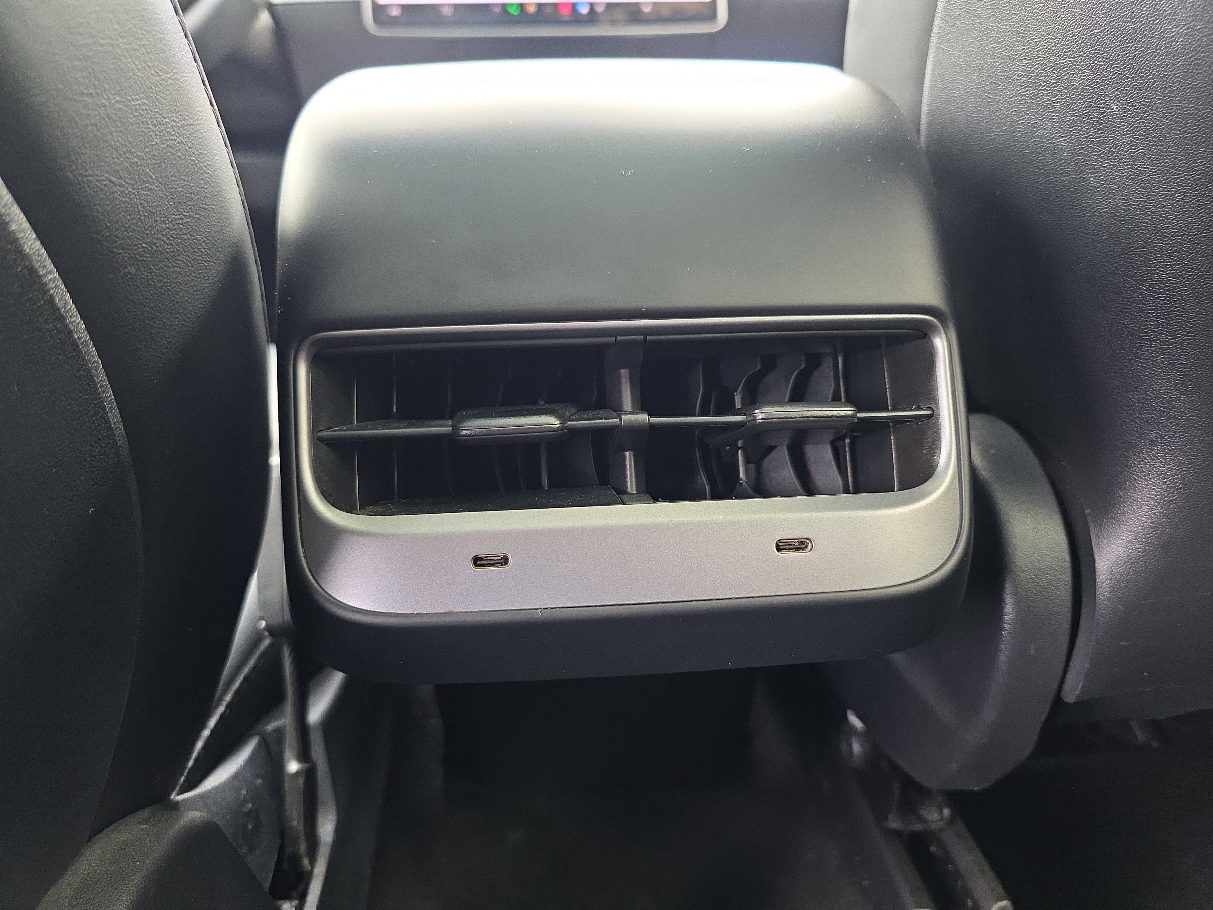 Used 2020 Tesla Model Y Long Range image 17