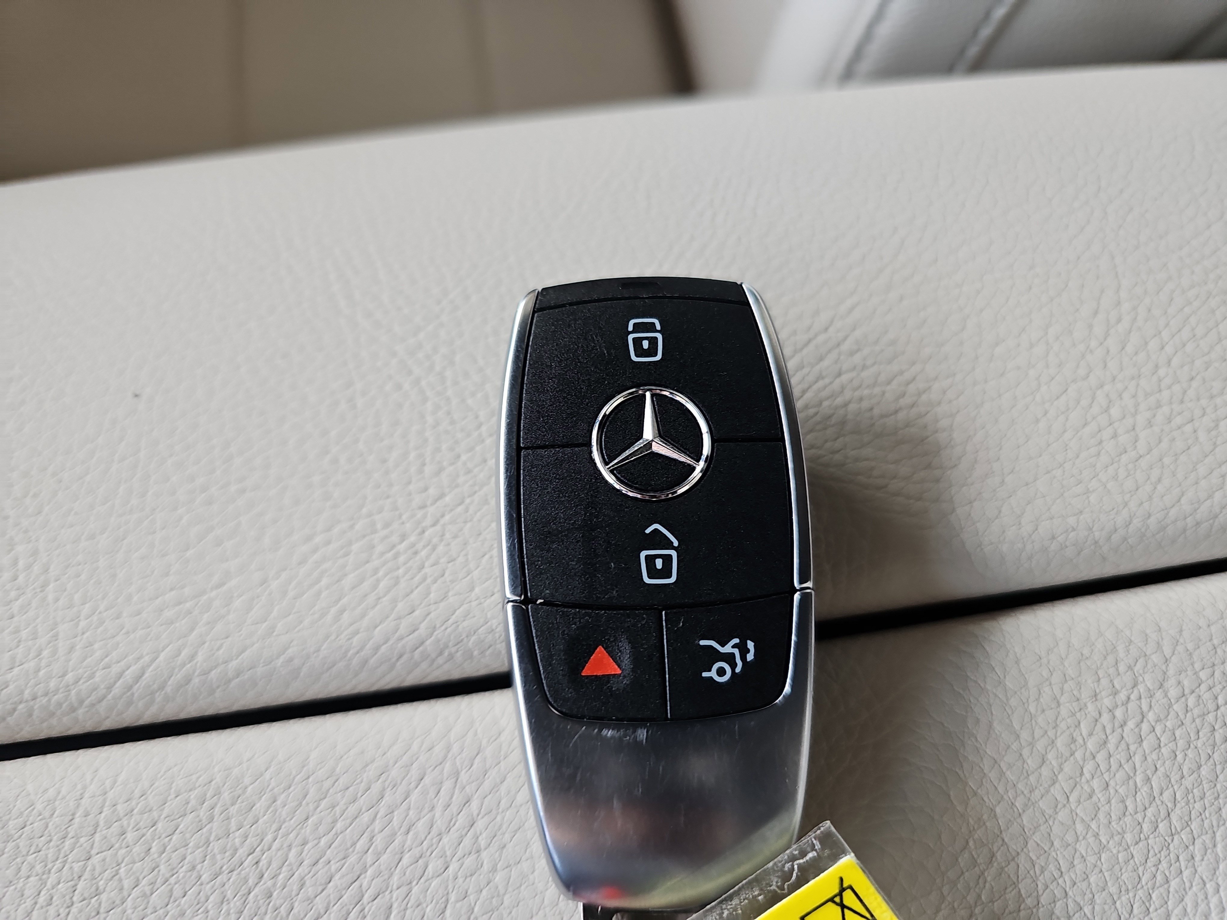 Certified 2026 Mercedes-Benz GLE 350 4MATIC image 37