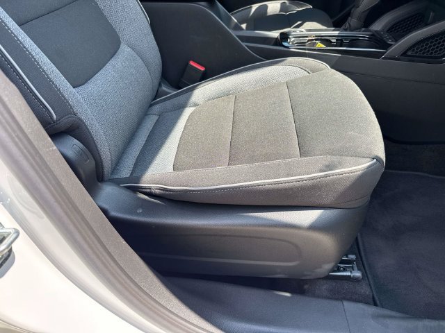 Used 2023 Chevrolet TrailBlazer LT w/ Convenience Package FWD image 15