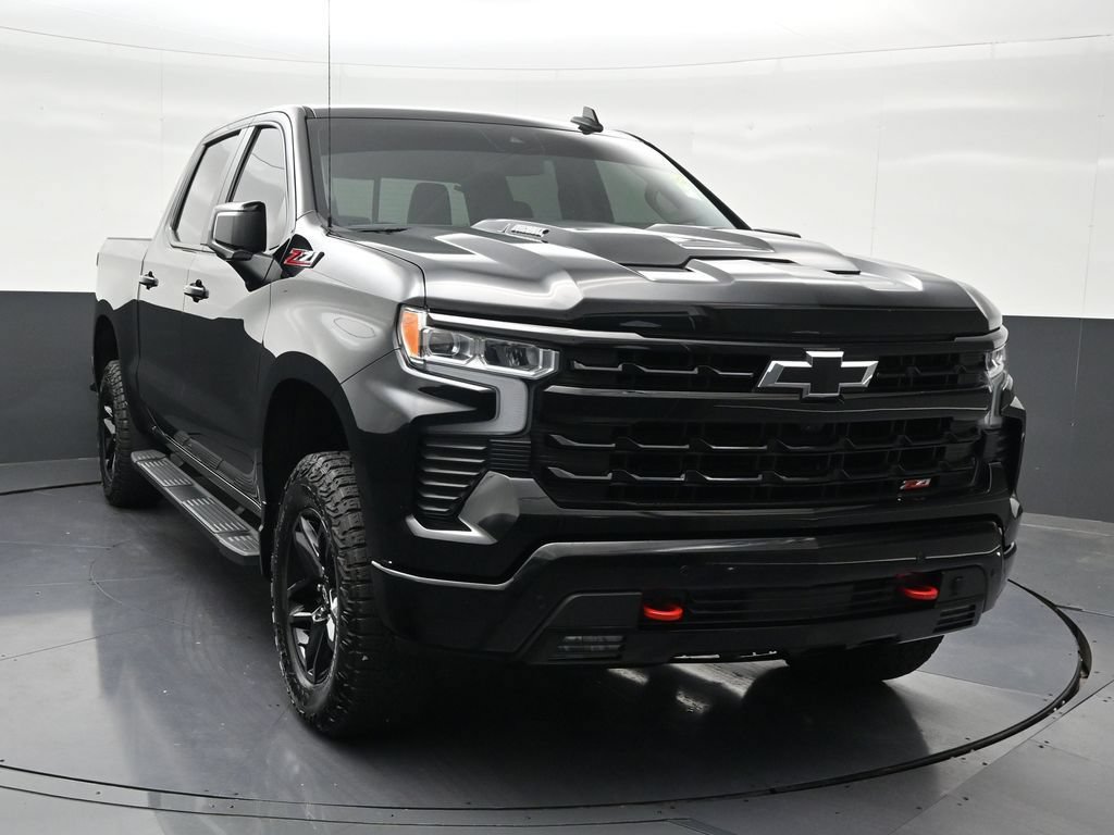 Used 2024 Chevrolet Silverado 1500 LT Trail Boss w/ LT Trail Boss Premium Package AWD/4WD image 8