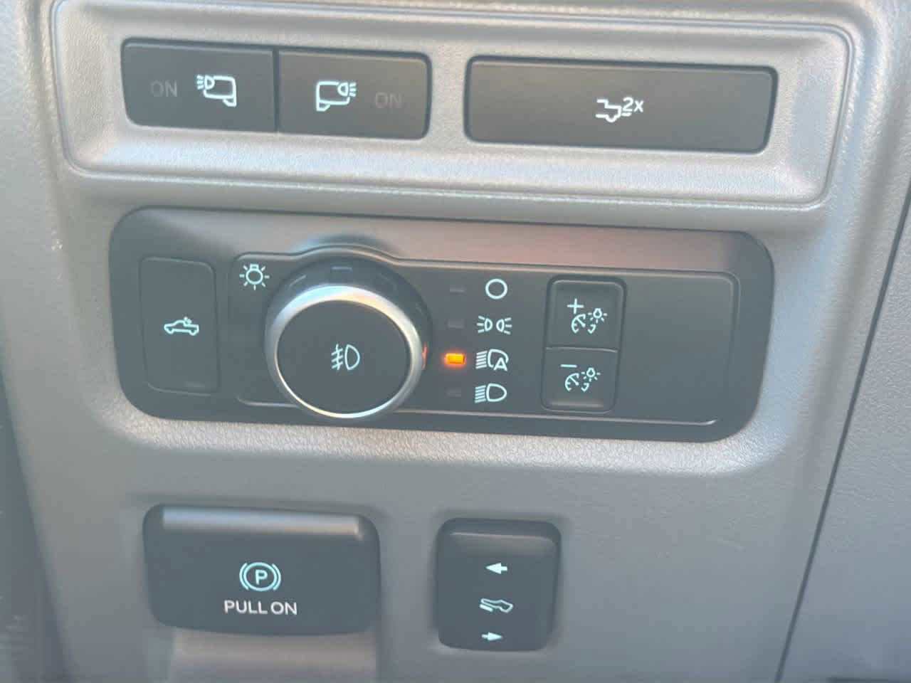 Used 2022 Ford F150 XLT w/ Equipment Group 302A High image 26