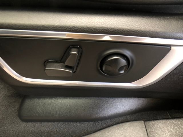 Used 2025 RAM 1500 Laramie w/ Sport Appearance Package image 11