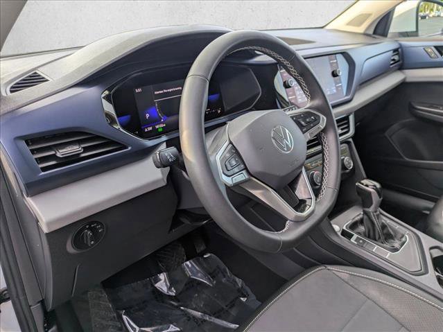 Used 2022 Volkswagen Taos SE image 10