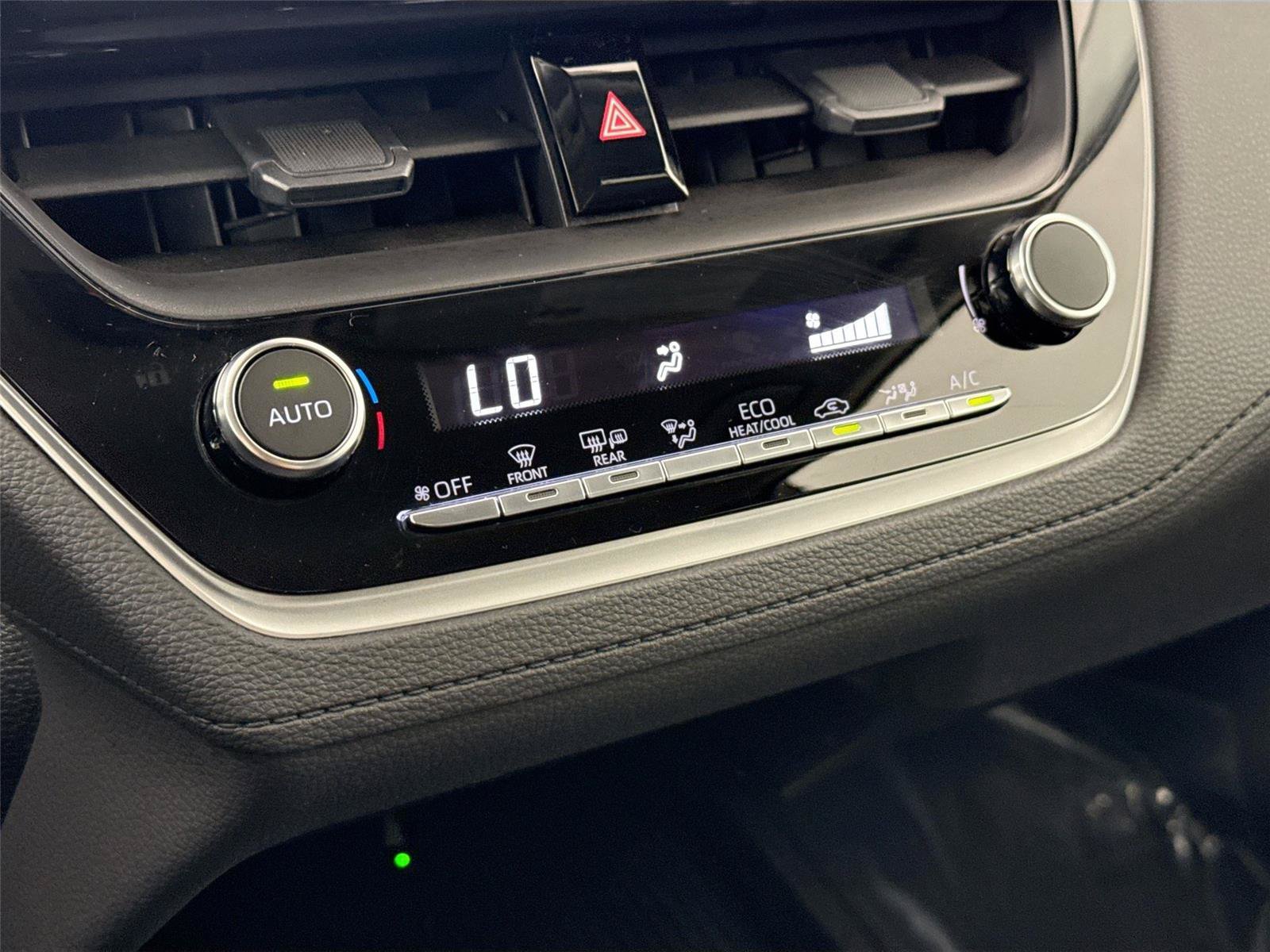 Certified 2026 Toyota Corolla Cross LE FWD image 23