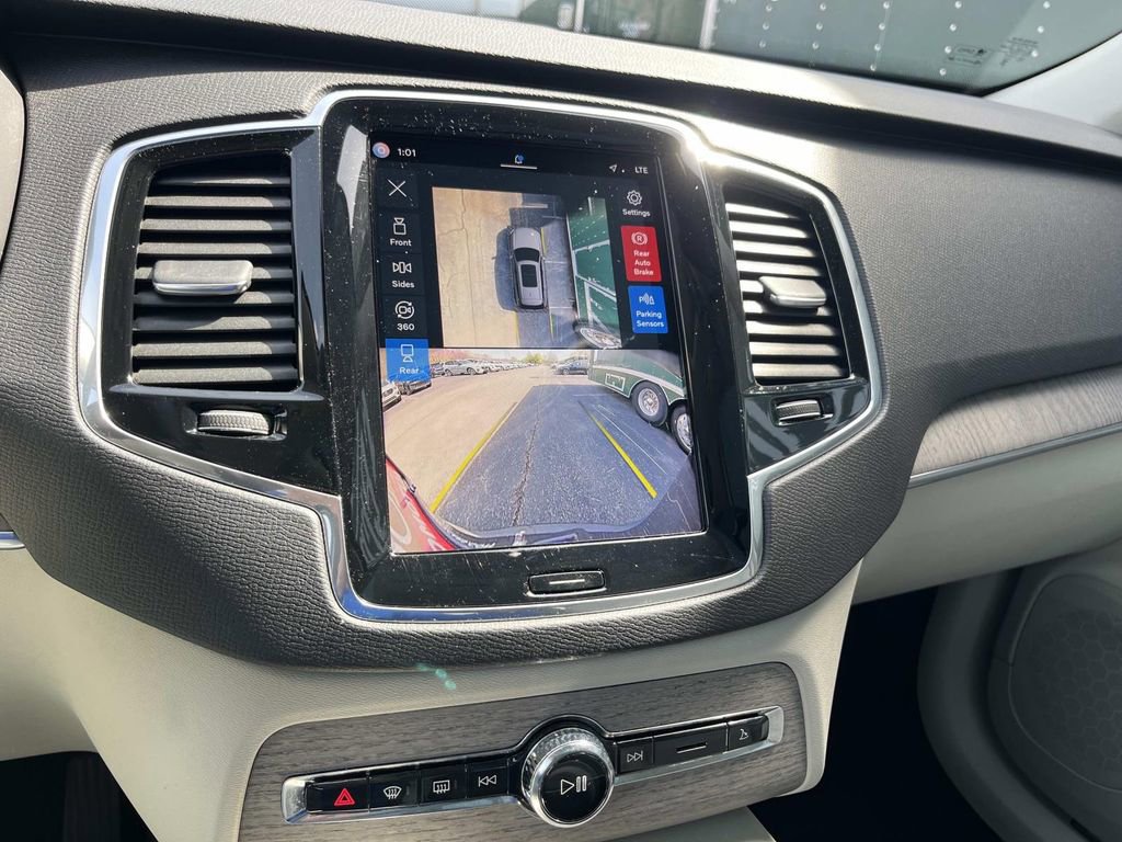 Certified 2024 Volvo XC90 B6 Plus w/ Protection Package image 34