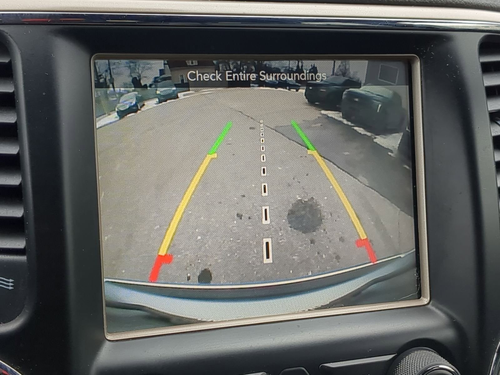 Used 2015 Jeep Grand Cherokee Limited image 34