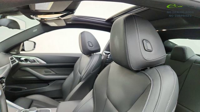 Used 2026 BMW M440i Coupe image 28