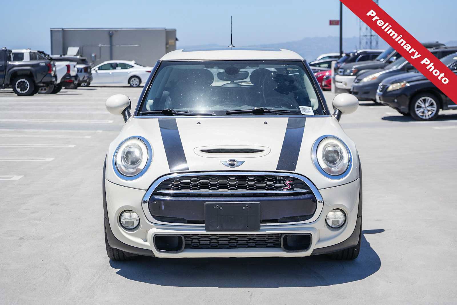 Used 2017 MINI Cooper S FWD image 2