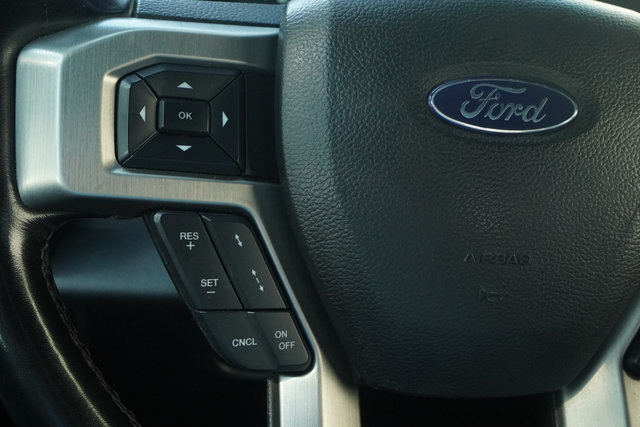 Used 2018 Ford F150 Platinum w/ Equipment Group 701A Luxury AWD/4WD image 18