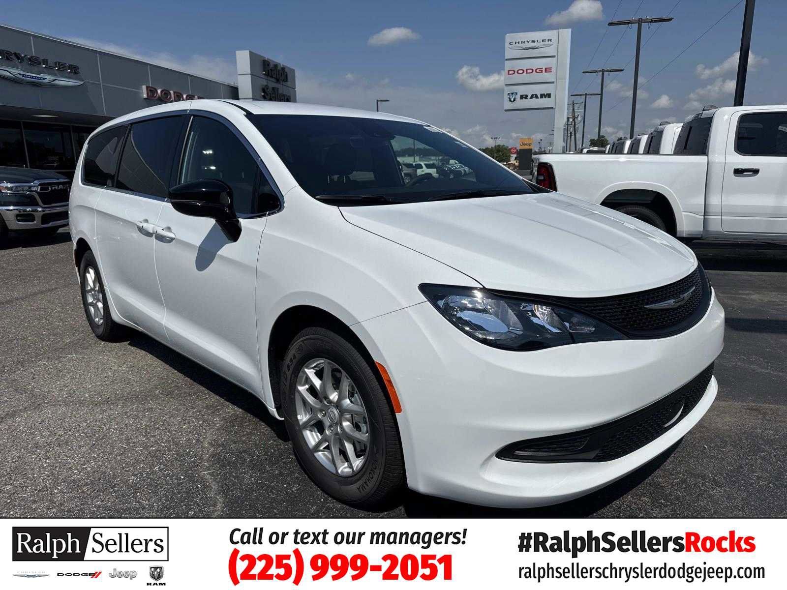 New 2026 Chrysler Voyager LX