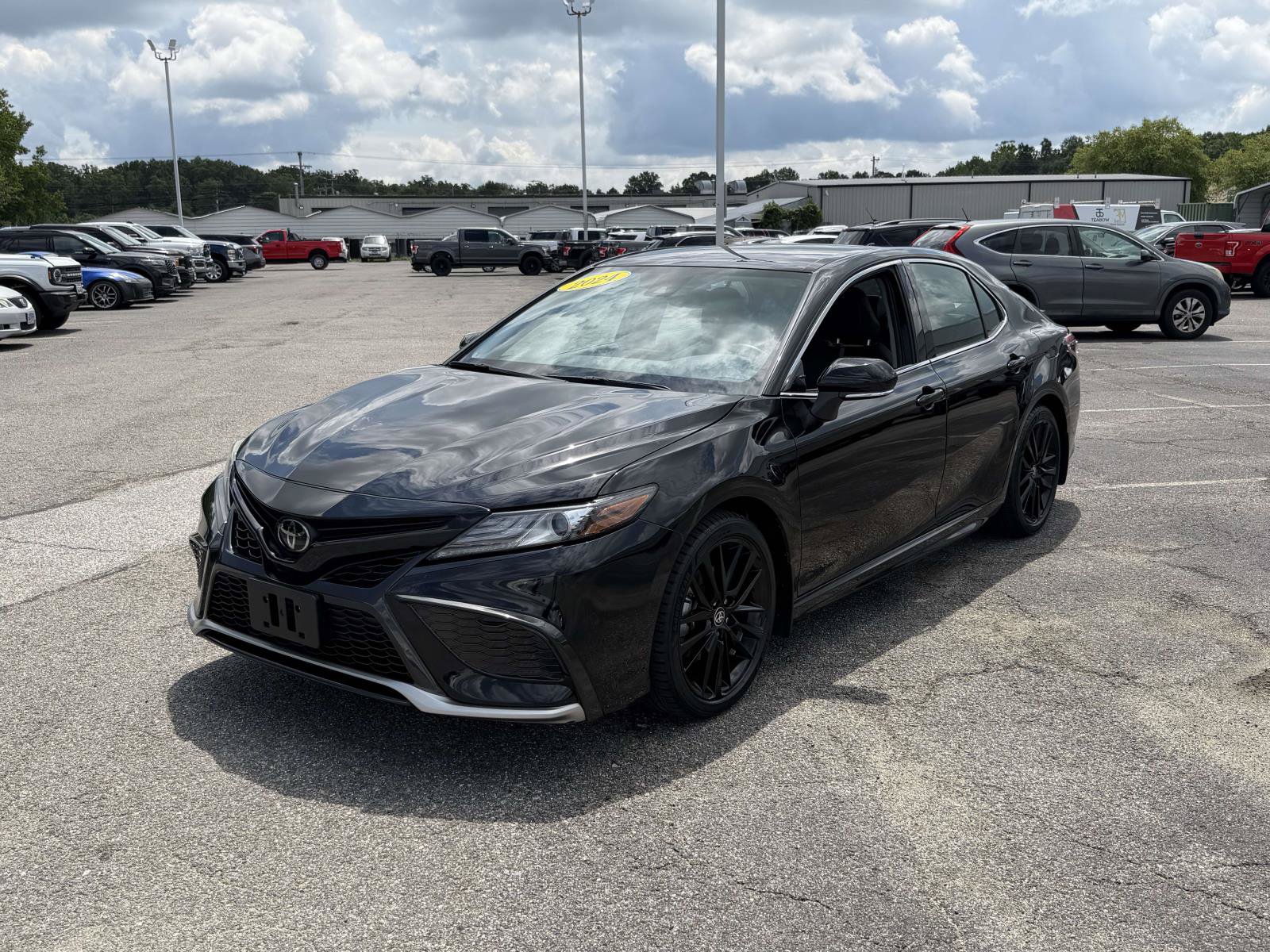 Used 2024 Toyota Camry XSE w/ Cold Weather Package FWD image 5