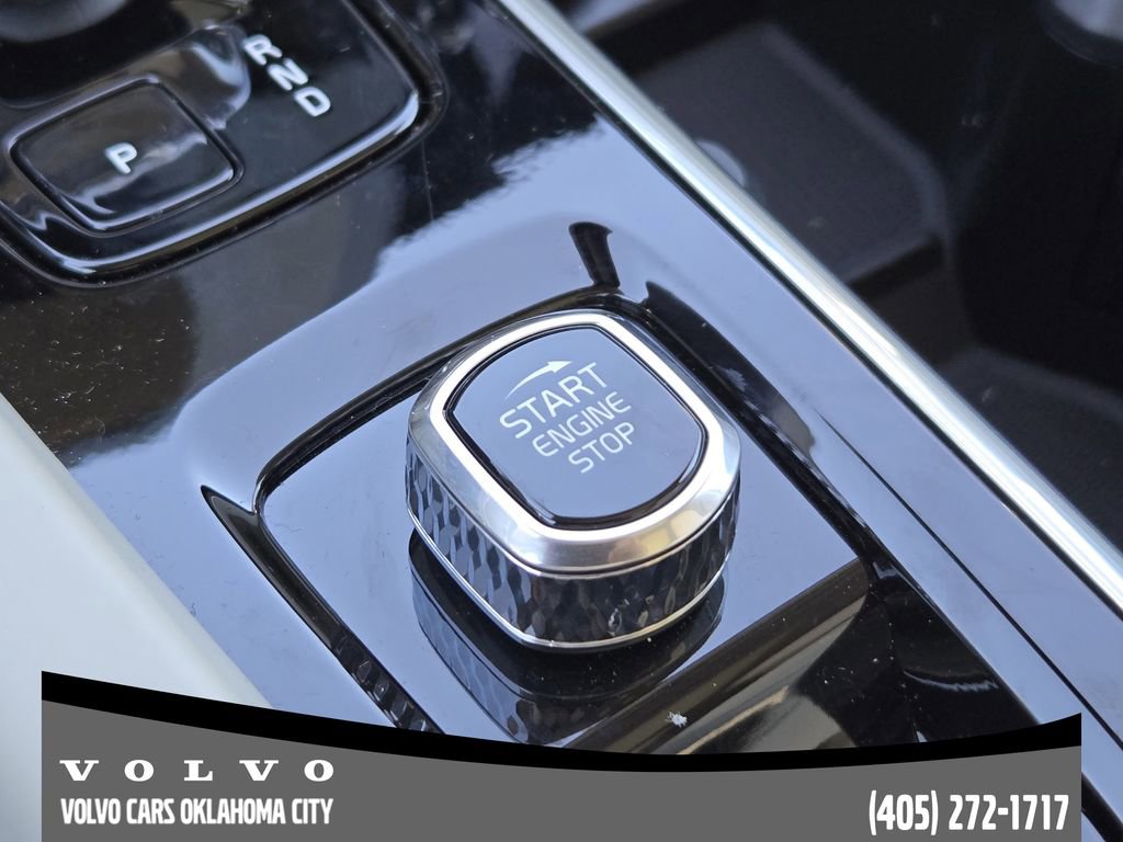 New 2026 Volvo XC60 T8 Ultra w/ Protection Package Premier image 20