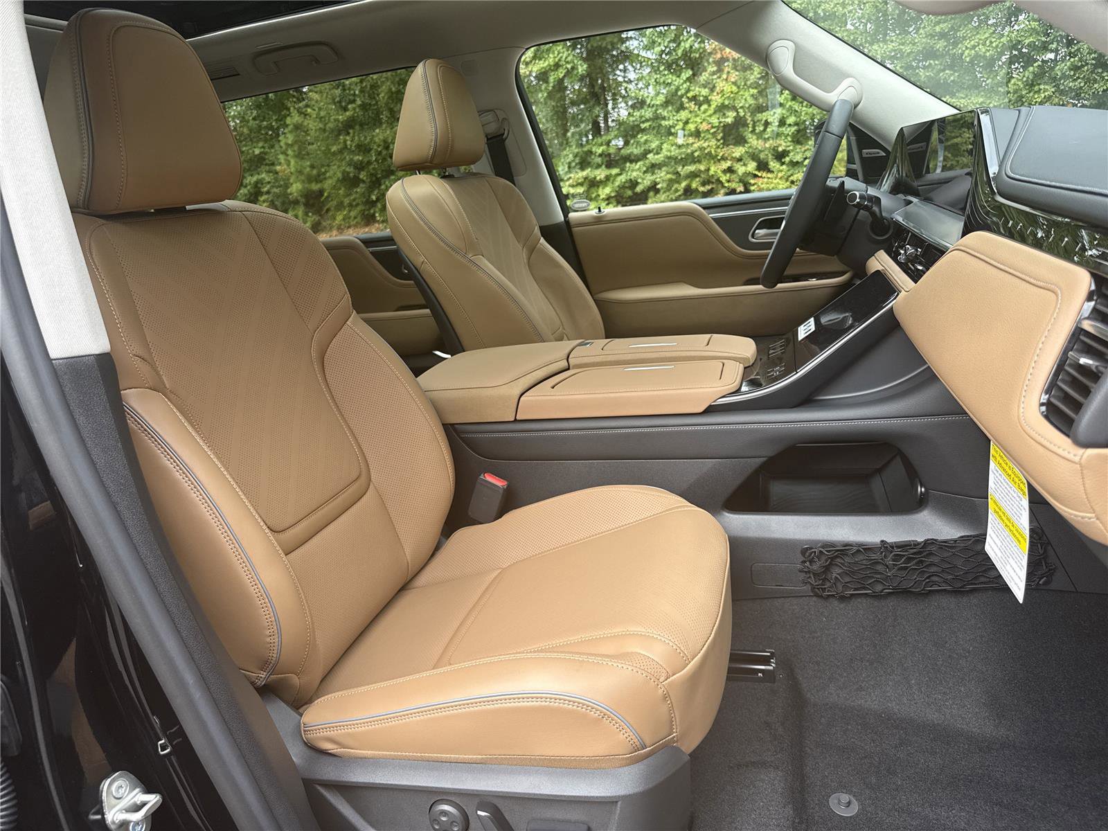New 2026 INFINITI QX80 Luxe image 24