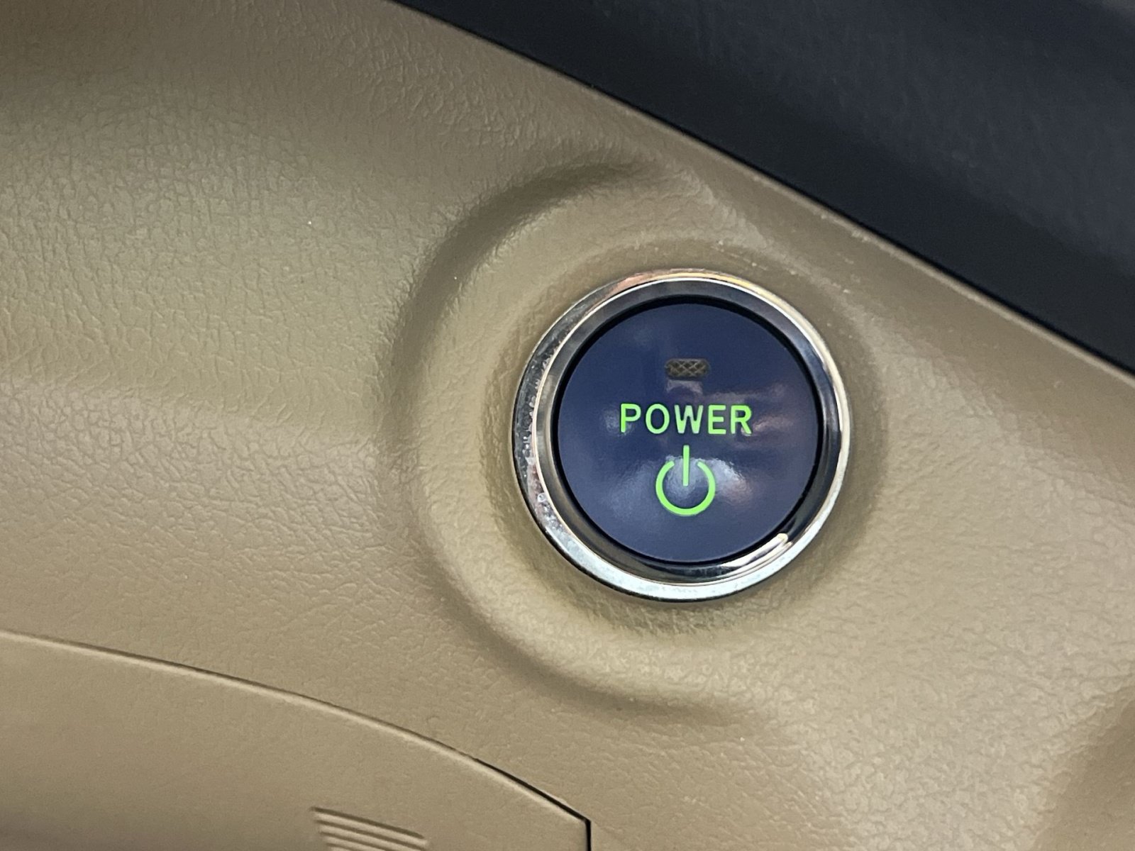 Used 2012 Toyota Highlander Limited AWD/4WD image 35