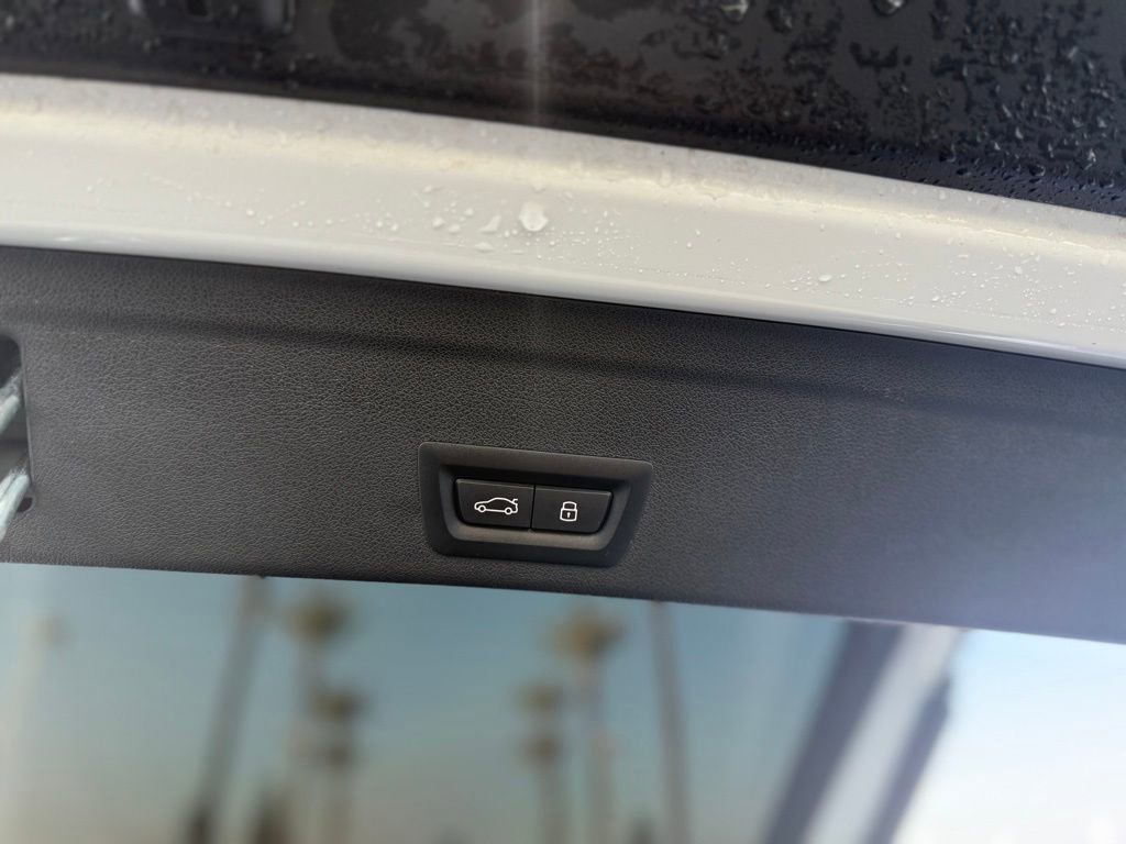 Certified 2024 BMW X6 M60i image 26