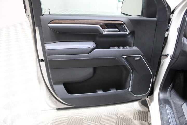 New 2026 Chevrolet Silverado 1500 RST w/ RST All Star Premium Package AWD/4WD image 16