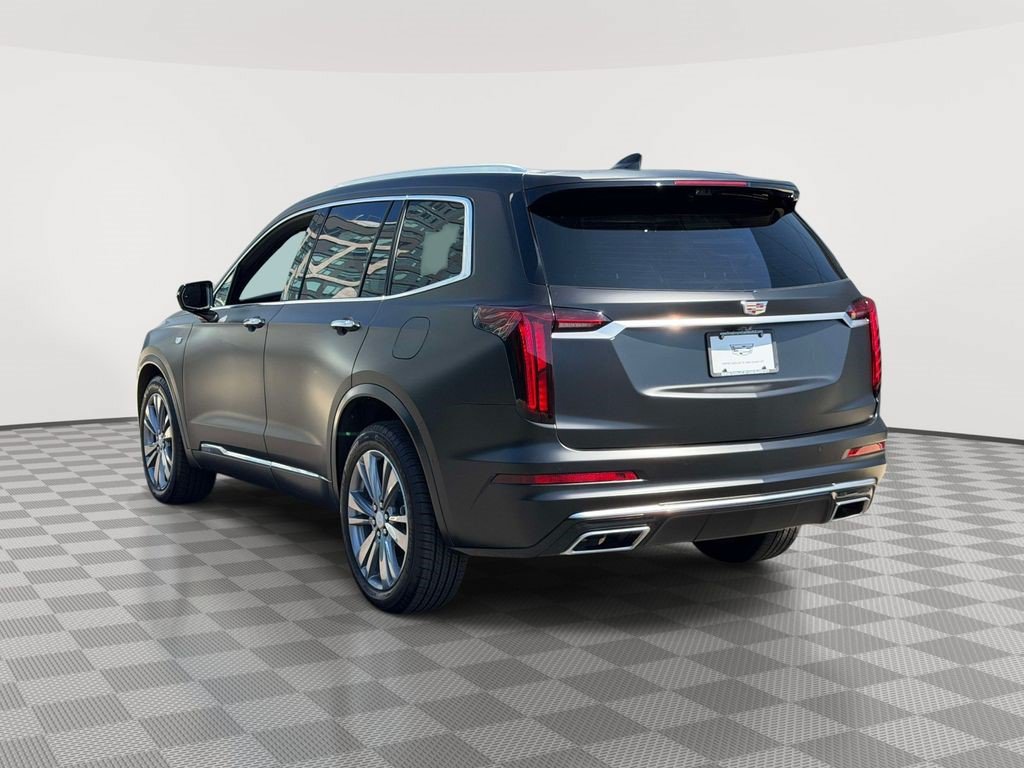 Certified 2025 Cadillac XT6 Premium Luxury w/ Technology Package AWD/4WD image 6