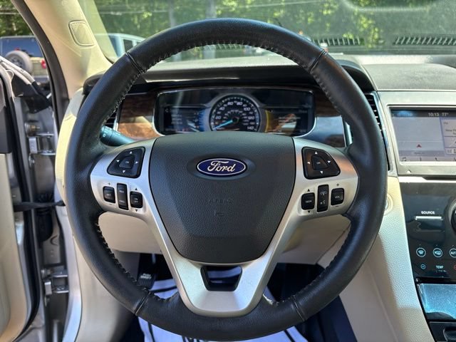 Used 2019 Ford Taurus Limited FWD image 17