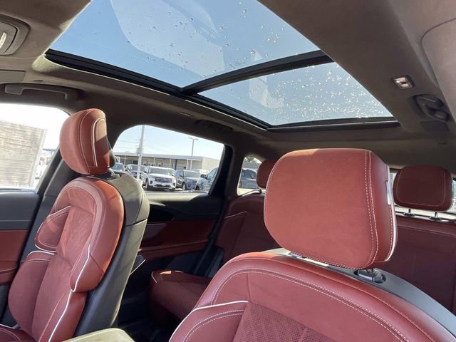 Used 2025 Lincoln Nautilus Black Label w/ Jet Appearance Package AWD/4WD image 22