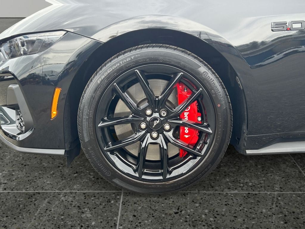 Used 2025 Ford Mustang GT Premium RWD image 4