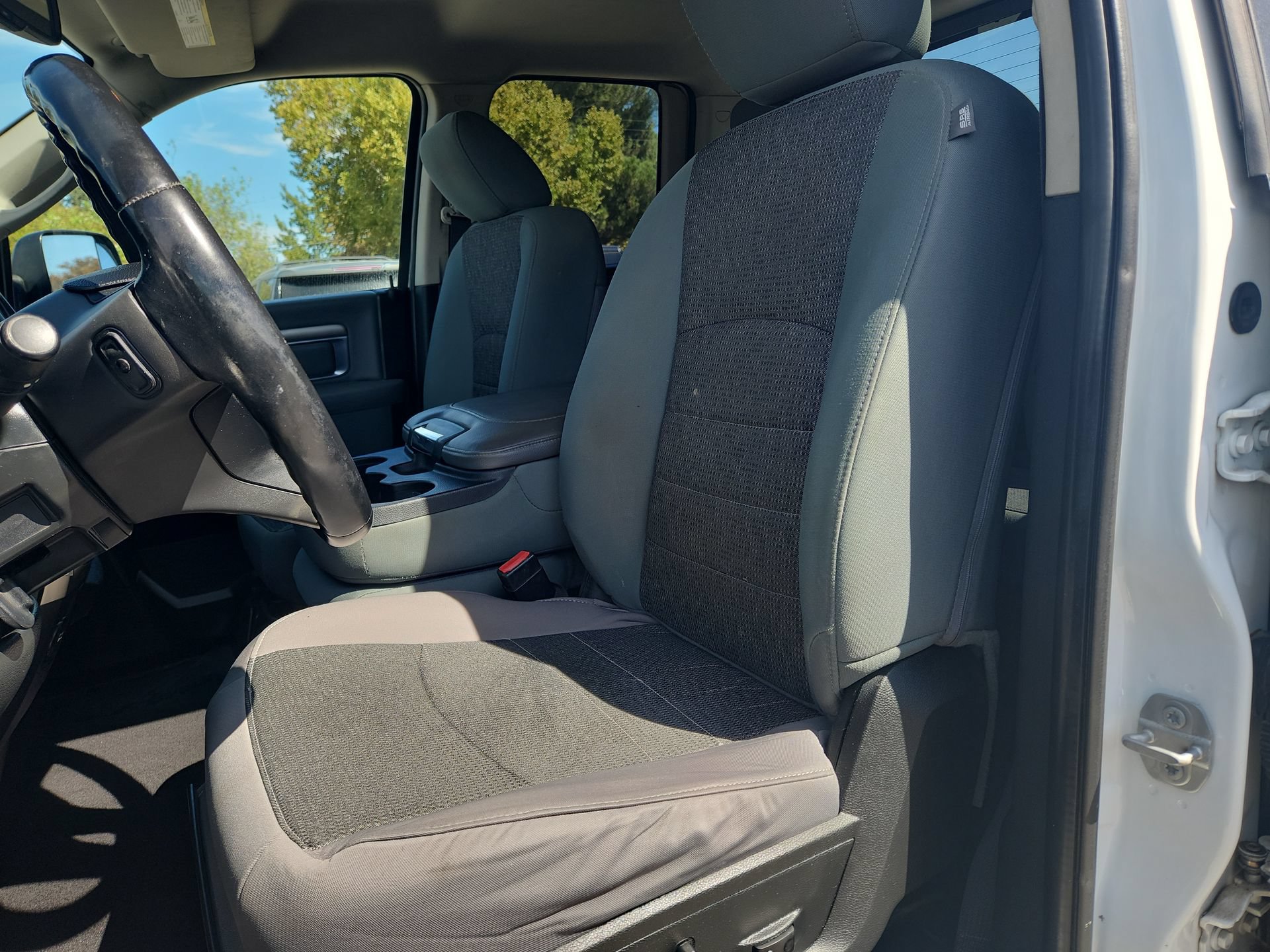 Used 2017 RAM 1500 Big Horn AWD/4WD image 13