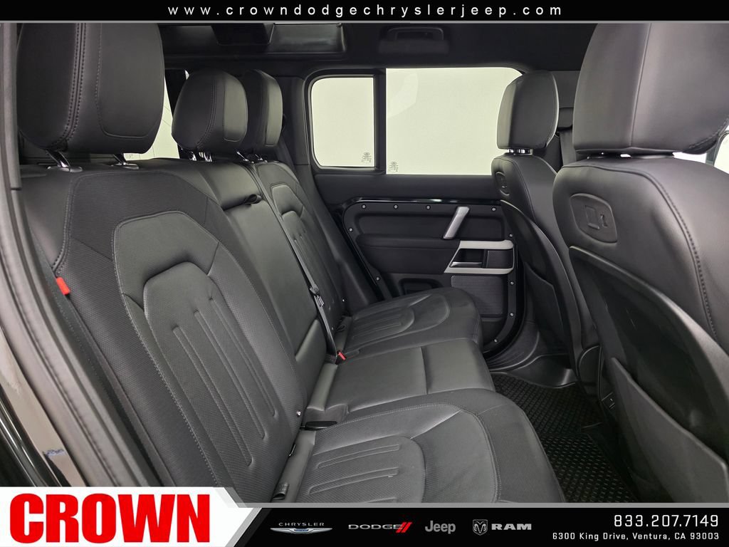 Used 2022 Land Rover Defender 110 X-Dynamic SE AWD/4WD image 18