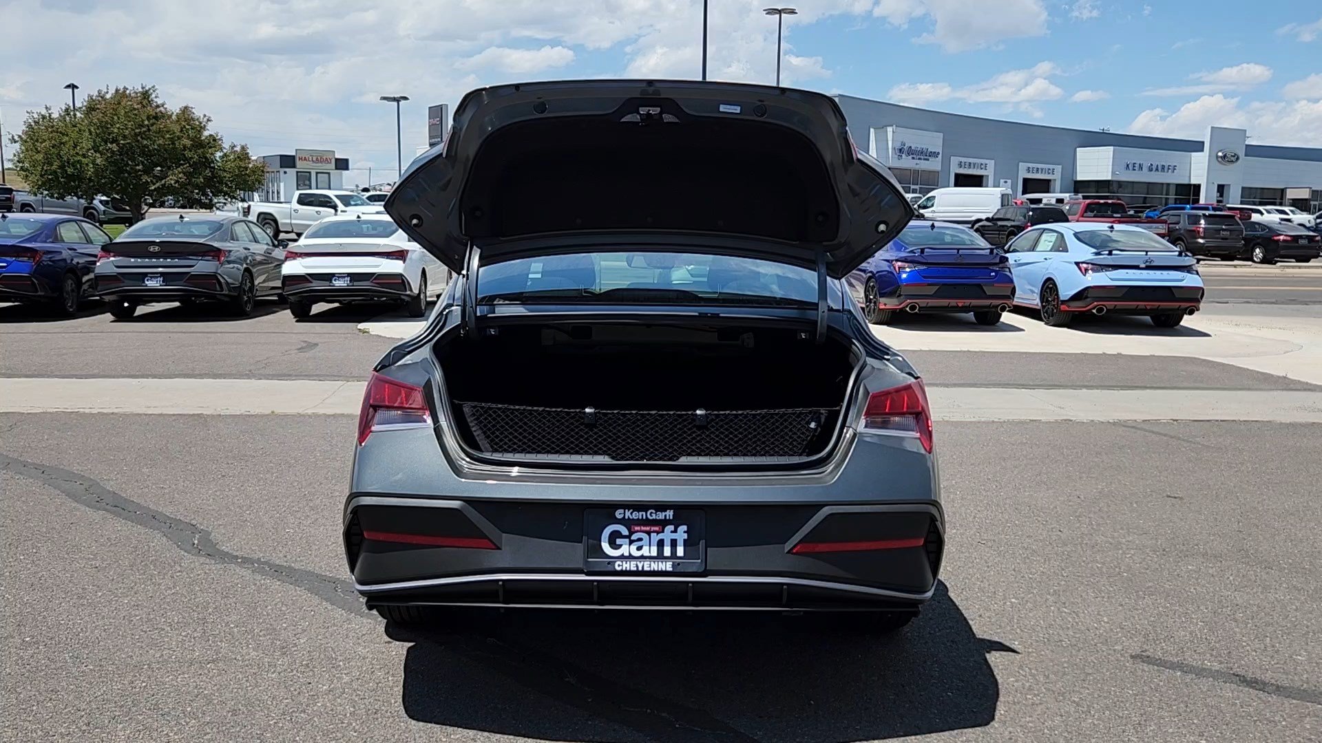New 2026 Hyundai Elantra Sport FWD image 17