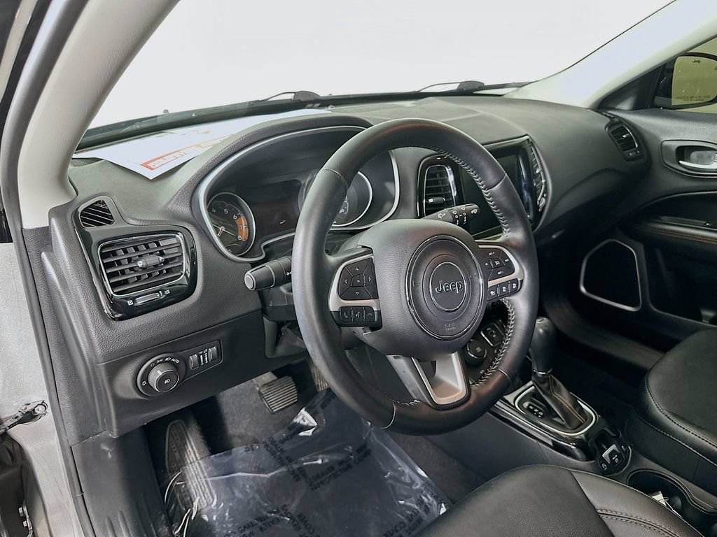 Certified 2021 Jeep Compass Limited AWD/4WD image 16