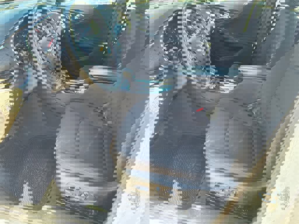 Used 2023 Chevrolet Malibu LT image 10