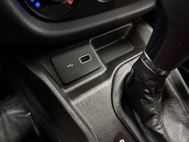 Used 2022 RAM ProMaster City Tradesman image 24